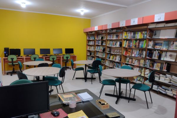 biblioteca
